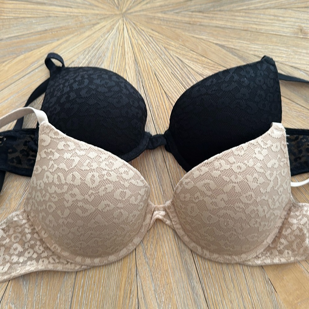PINK Set of 2 Bras, 34B